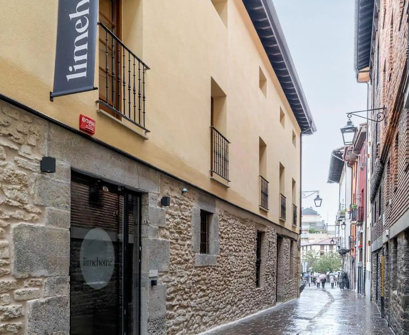 Limehome Vitoria Palacio De Los Alava-Velasco 0*, Vitoria-Gasteiz Espanha