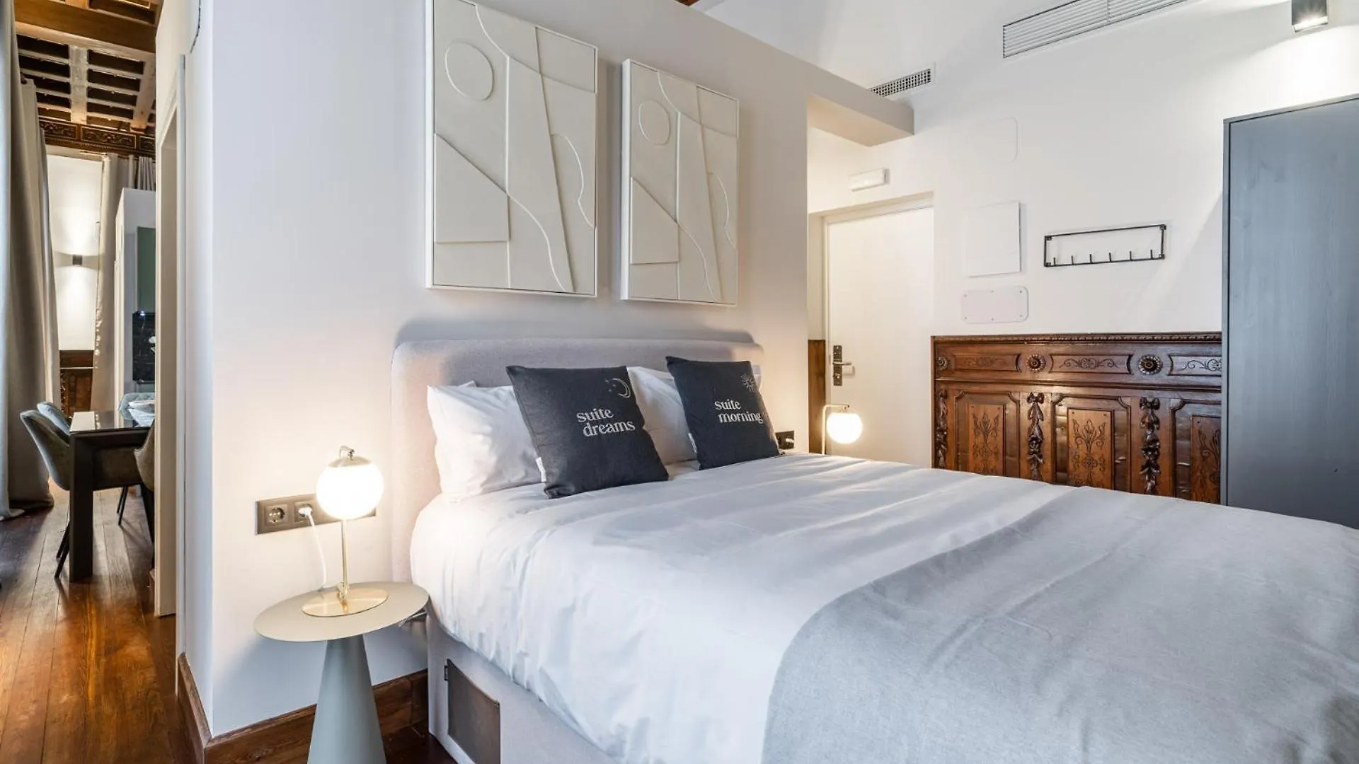 Limehome Vitoria Palacio De Los Alava-Velasco Espanha