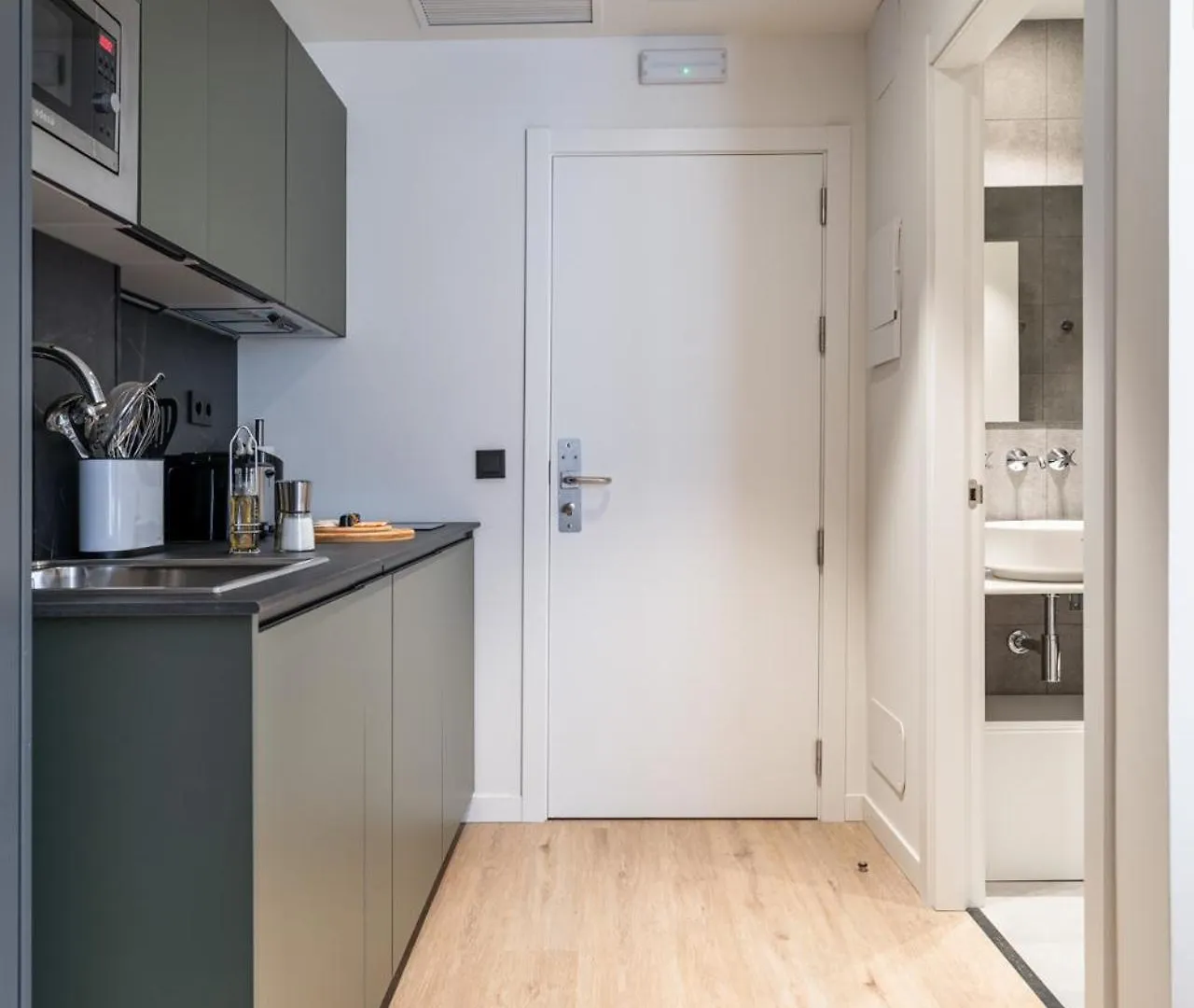 Limehome Vitoria Palacio De Los Alava-Velasco Vitoria-Gasteiz