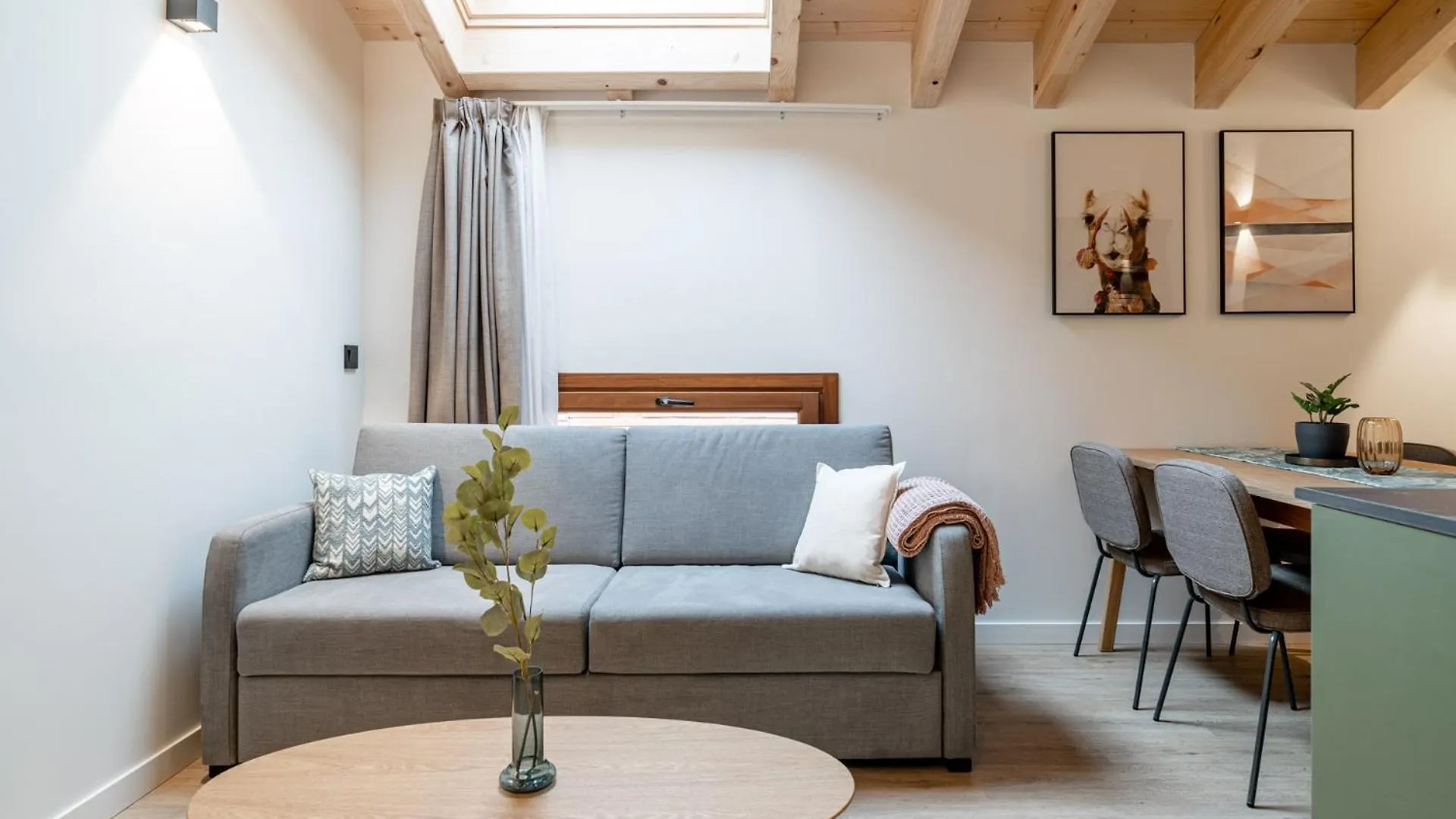 Apartamento Limehome Vitoria Palacio De Los Alava-Velasco Espanha