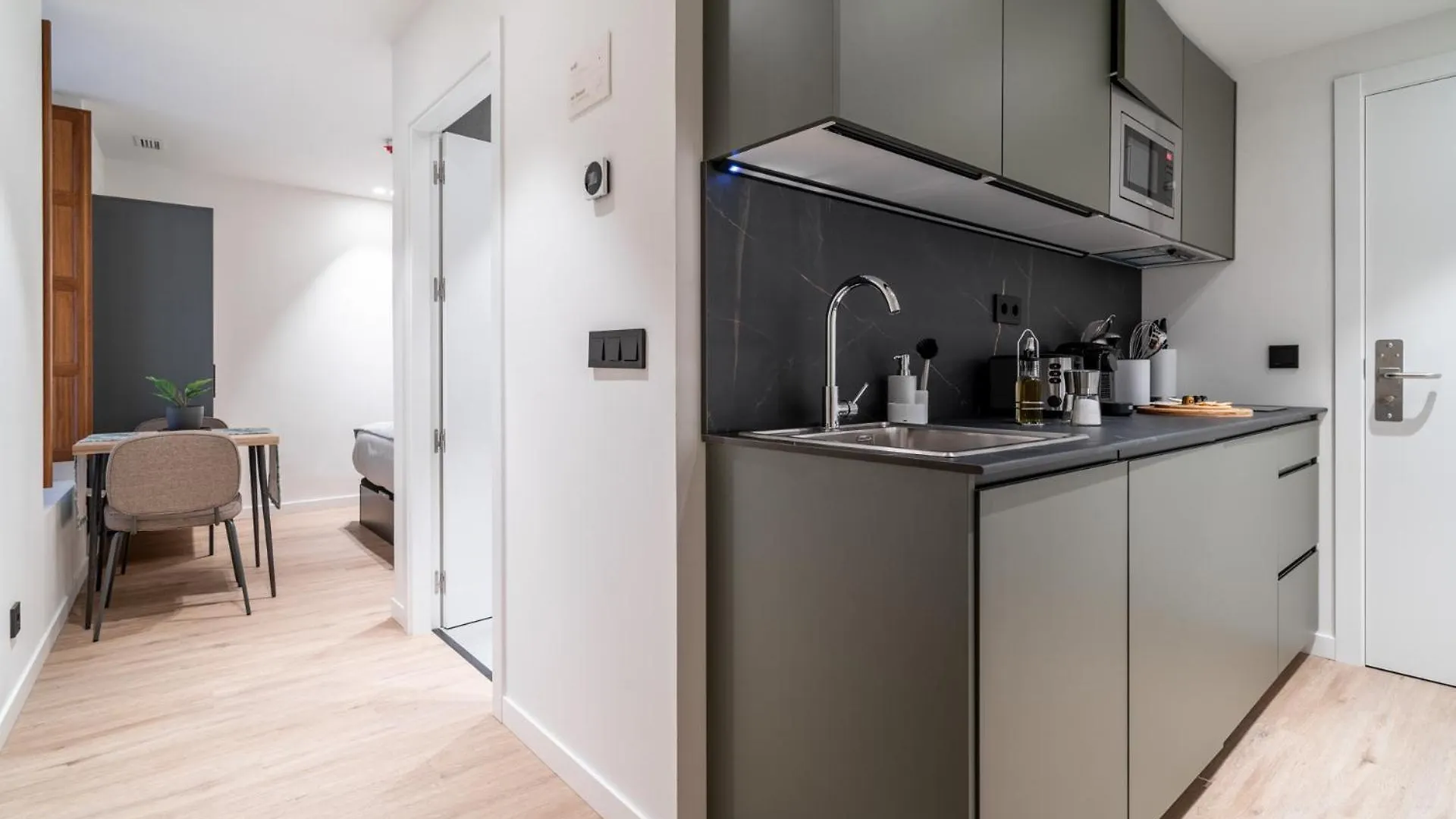 Limehome Vitoria Palacio De Los Alava-Velasco Apartamento Vitoria-Gasteiz