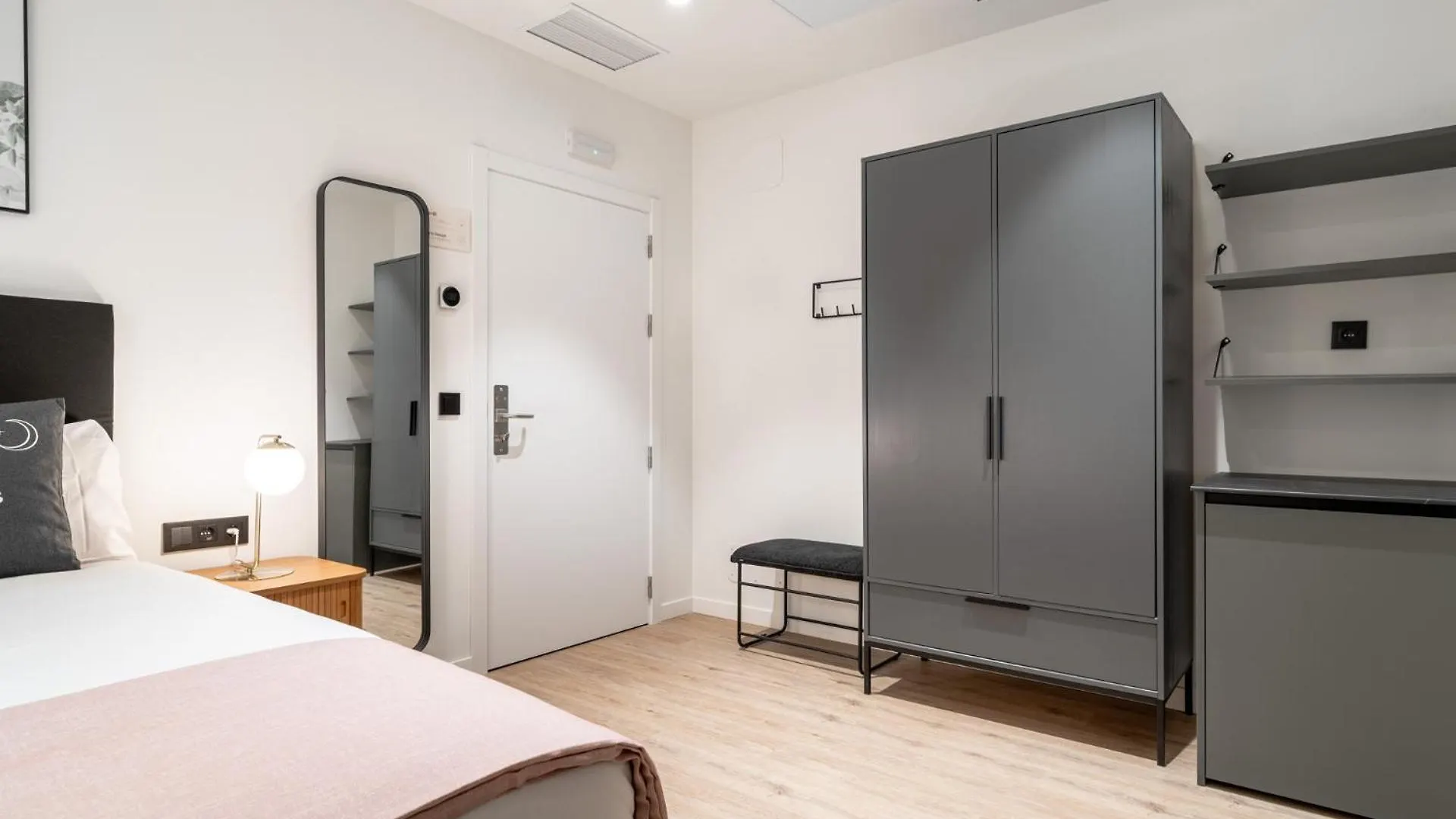 Apartamento Limehome Vitoria Palacio De Los Alava-Velasco