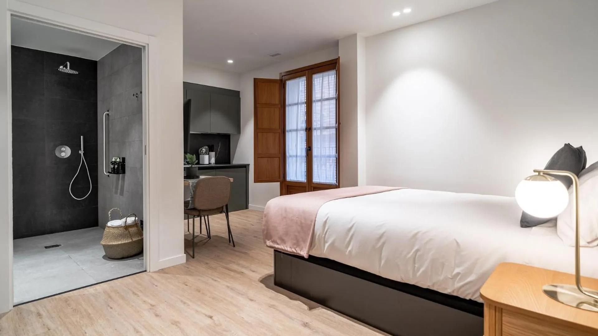 Limehome Vitoria Palacio De Los Alava-Velasco Apartamento