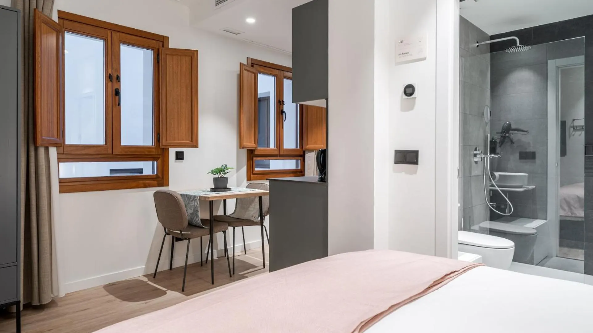 Limehome Vitoria Palacio De Los Alava-Velasco Apartamento Vitoria-Gasteiz