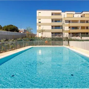 A Estrenar Amplio Con Piscina Y Parking Appartement